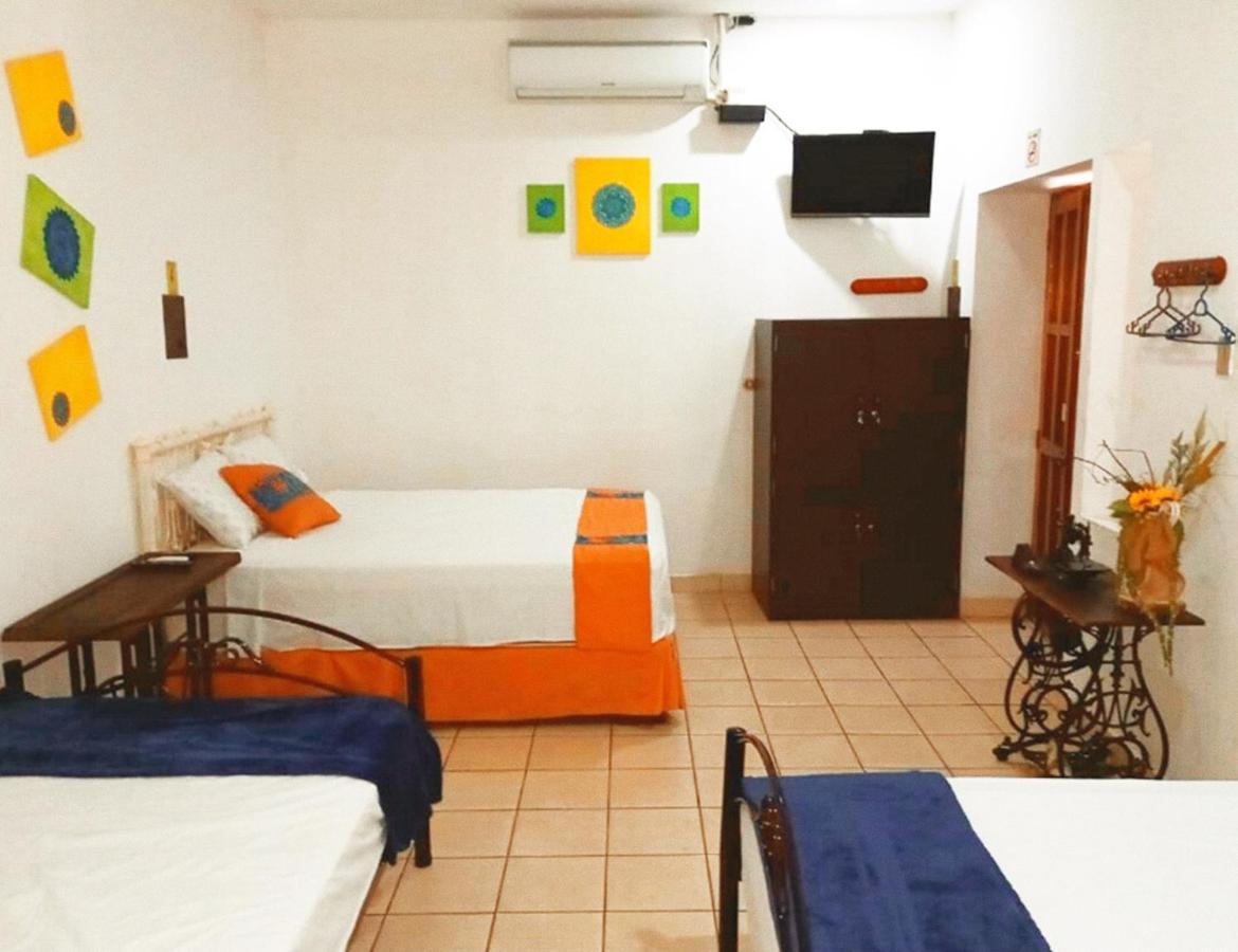 Hostal Las Puertas Santa Ana Buitenkant foto