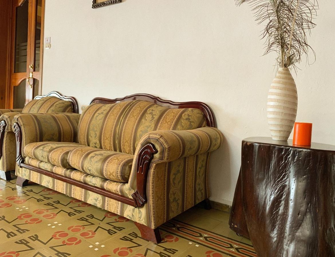 Hostal Las Puertas Santa Ana Buitenkant foto
